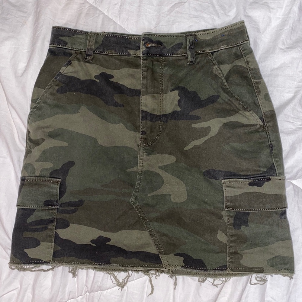 CAMO SKIRT